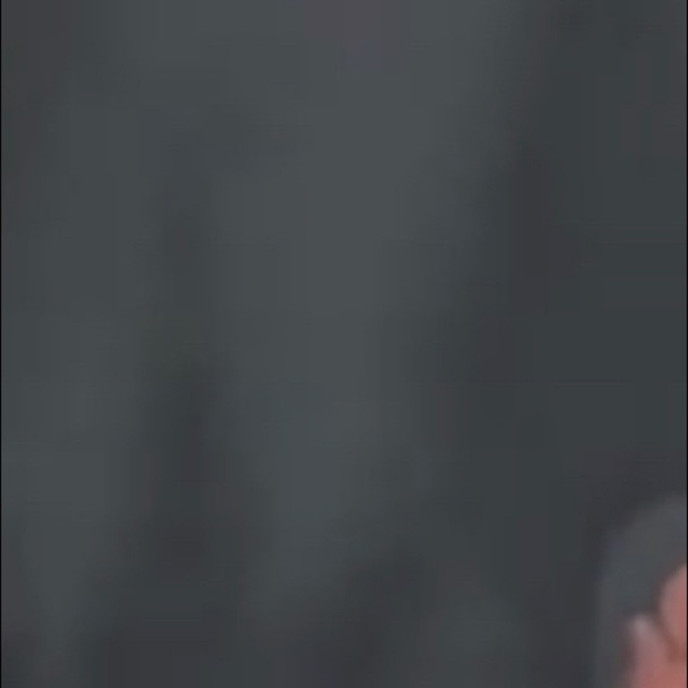 Meet your Posher, Derek